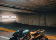 开云体育APP下载-阿斯顿马丁力克哈斯车队，塞恩斯高光表现的简单介绍