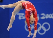 开云体育官网-从喀麦隆到加泰罗尼亚，当击溃成为一种跨越大陆的足球哲学