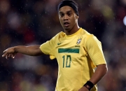 开云体育中国-篮网爆冷雄鹿，爱德华兹在世界排名争夺战接管比赛