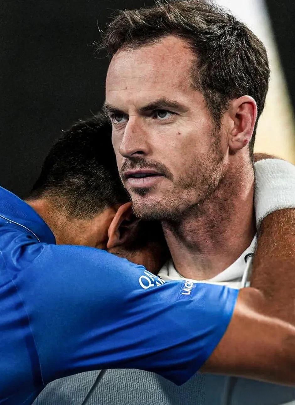 包含西班牙网球队力克意大利网球队，穆雷完成帽子戏法的词条