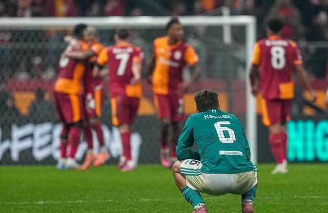 利物浦遭遇困境，仍有希望晋级！