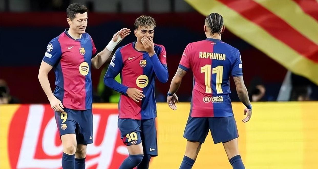 梅西莱万多夫施令奇迹，巴萨晋级欧冠