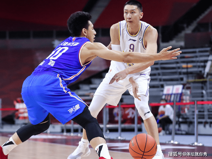 力压对手，独揽多项最佳表现，掀起巨大轰动的简单介绍