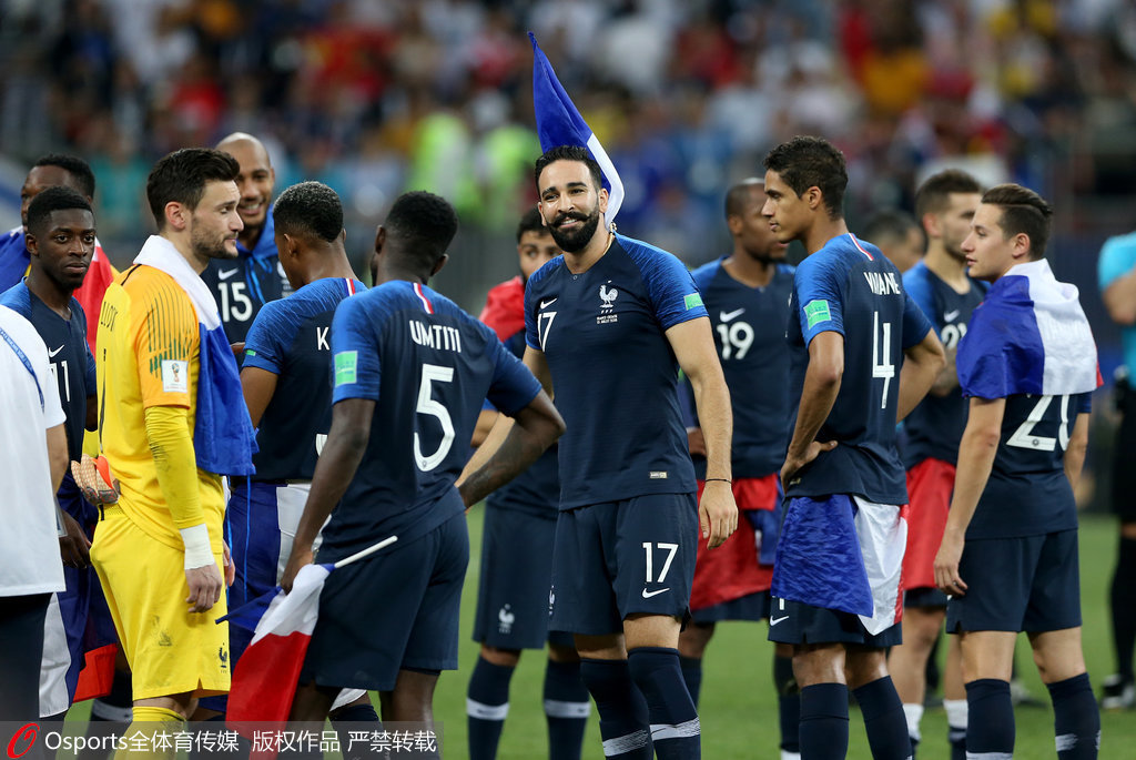 包含法国队鏖战印度队，黄鸭组合高光表现的词条