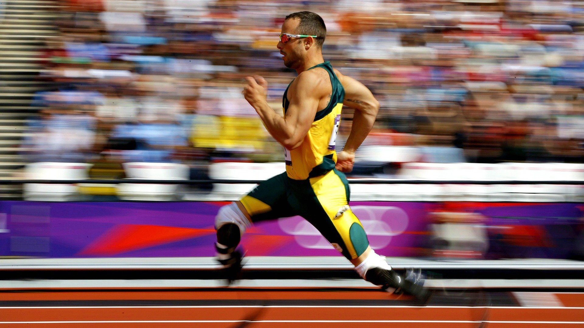 逆风翻盘!拉文扛起全队,广州队绝地反击逆转四川队