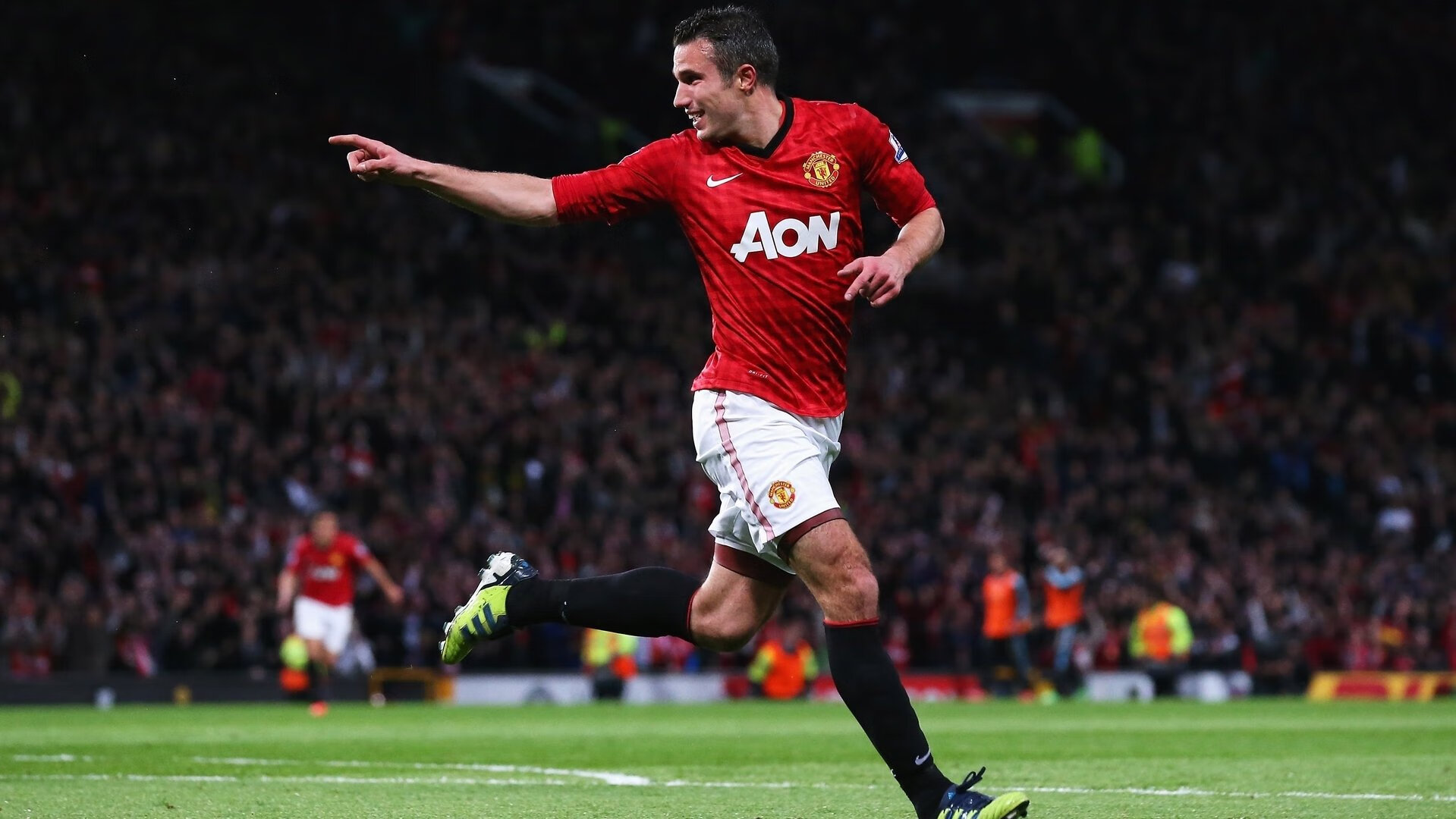 红牛车队力克迈凯伦，拉塞尔惊艳四座，一场技术与意志的终极较量